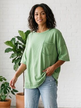 Blue Velvet Oversized Faux Pocket Tee in Olive, available in sz L and XL, NWT